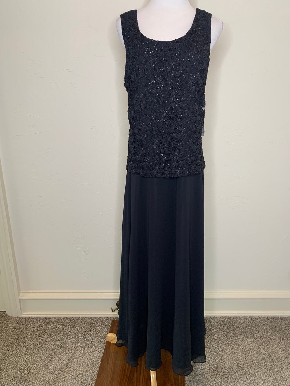 NWT R&M Richards Black Formal Dress Lace Chiffon Sz 18